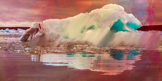 Melted Light – Arctic Reflection