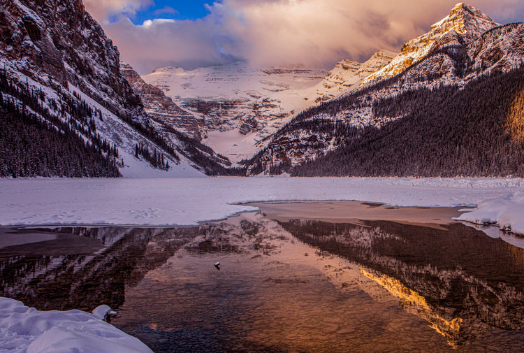 Sunrise at the lake